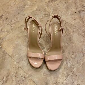 Nude Aldo Platform Heels 4.5” Tall Size 37